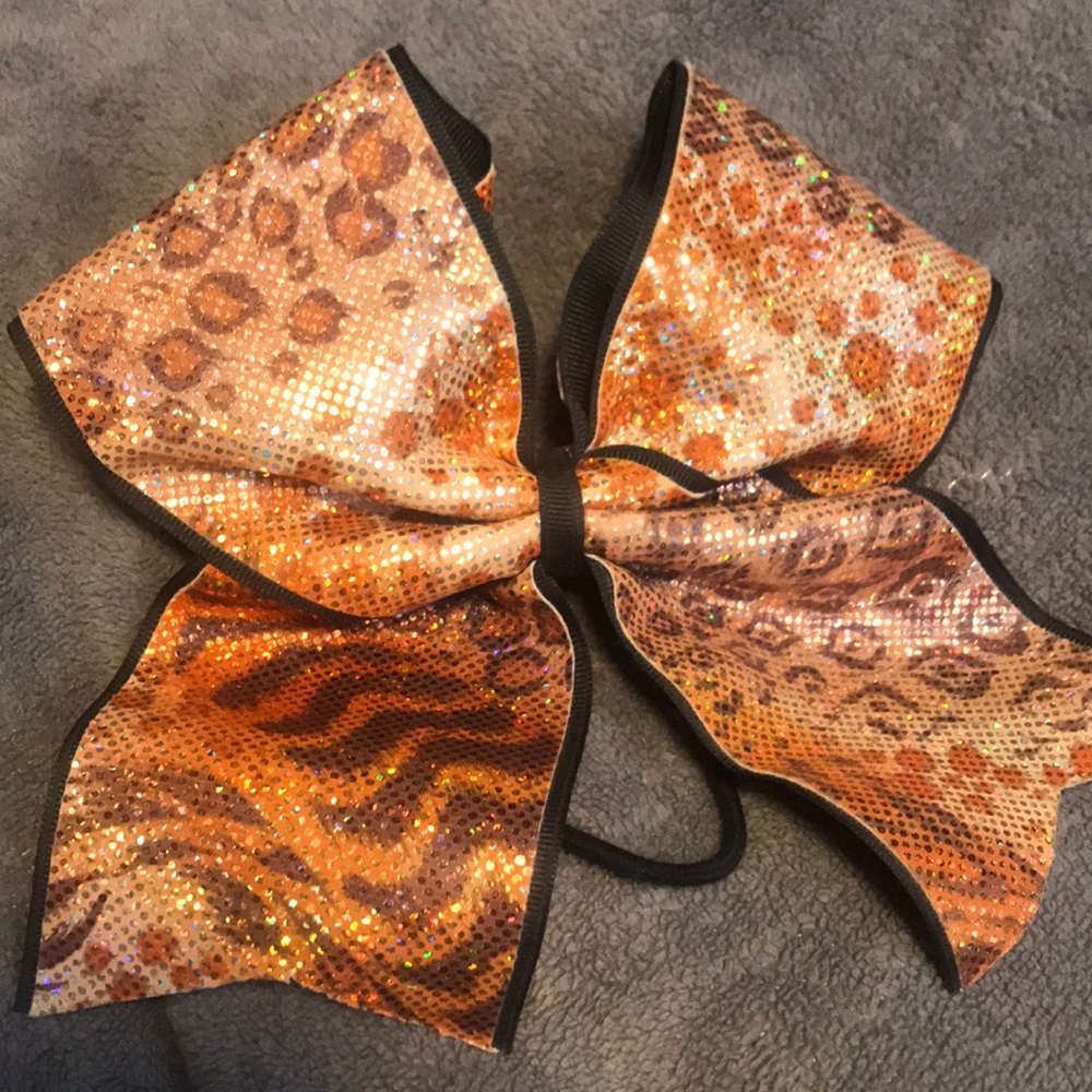 Wildcat Print Cheer Bow